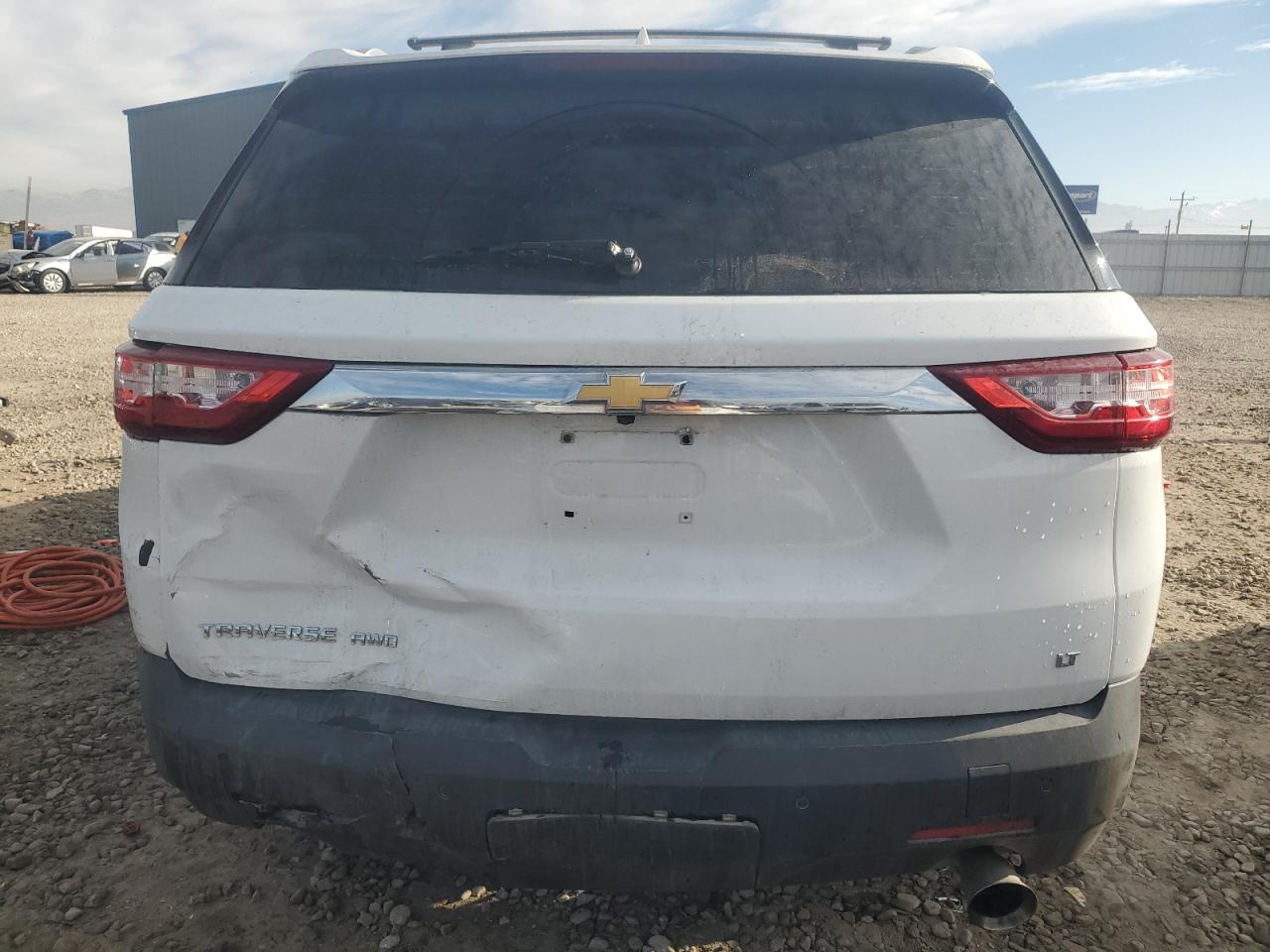 2018 Chevrolet Traverse Lt VIN: 1GNEVGKWXJJ261110 Lot: 85779444