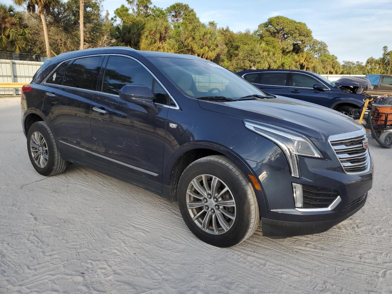 2018 Cadillac Xt5 Luxury VIN: 1GYKNCRS2JZ189208 Lot: 84460874