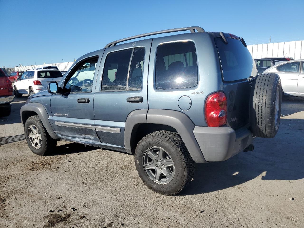 1J4GL48K42W270393 2002 Jeep Liberty Sport