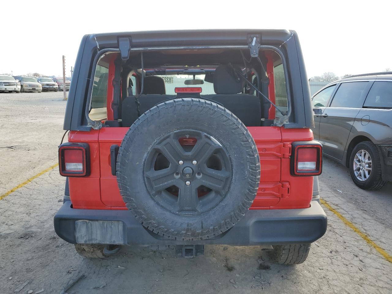 2020 Jeep Wrangler Sport VIN: 1C4GJXAN8LW348614 Lot: 83274054