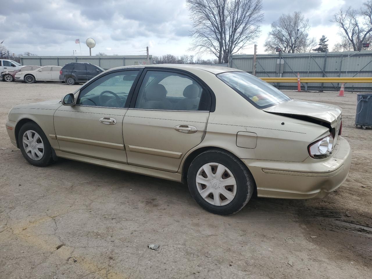 KMHWF25S74A954111 2004 Hyundai Sonata Gl