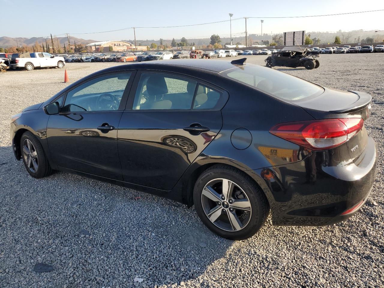 2018 Kia Forte Lx VIN: 3KPFL4A77JE170837 Lot: 87048614