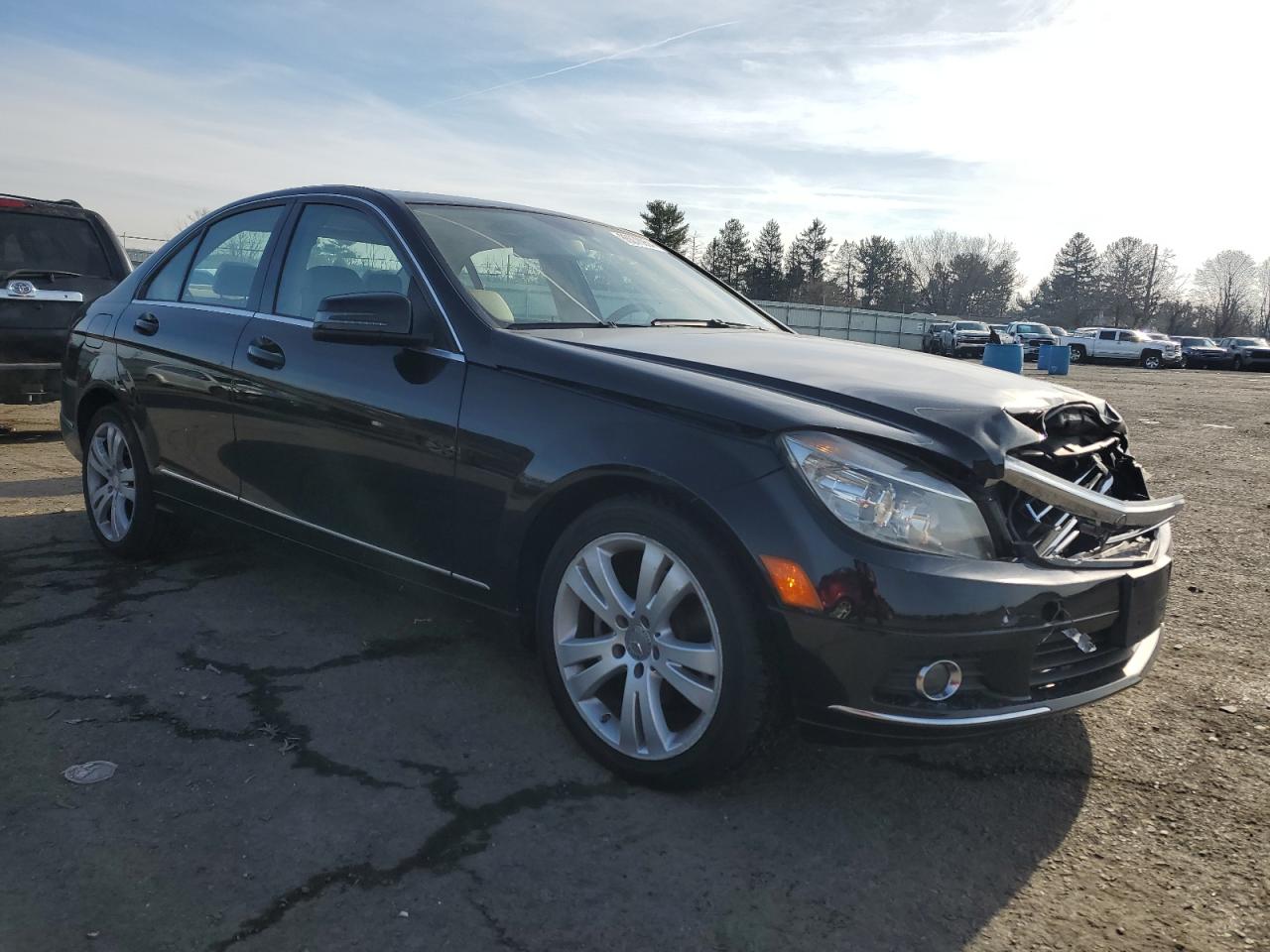 2011 Mercedes-Benz C 300 4Matic VIN: WDDGF8BB8BR168158 Lot: 86078954