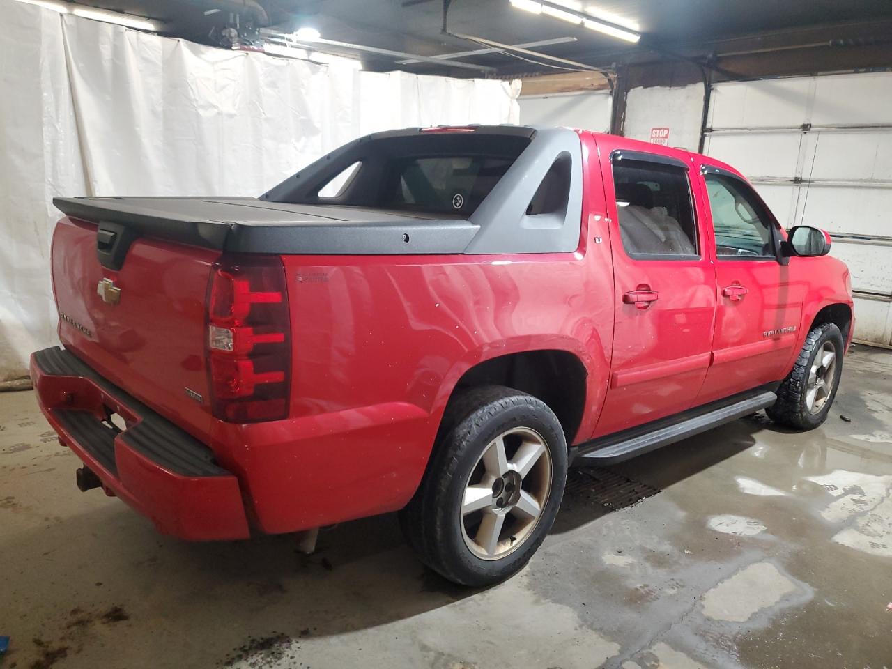 2008 Chevrolet Avalanche K1500 VIN: 3GNFK12328G163233 Lot: 86323644