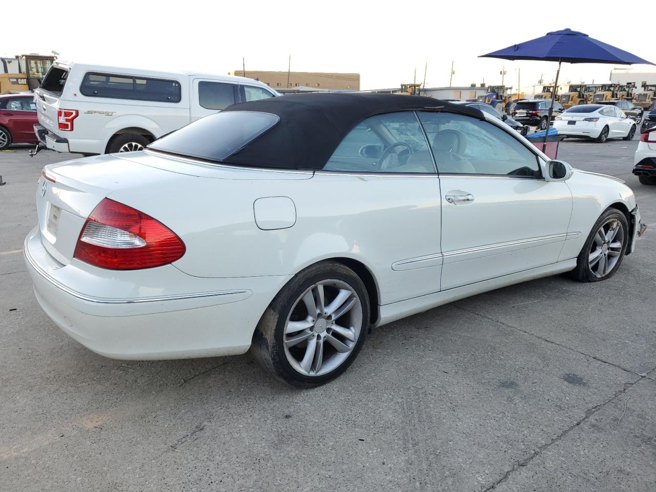 2008 Mercedes-Benz Clk 350 VIN: WDBTK56F08F235330 Lot: 84258894