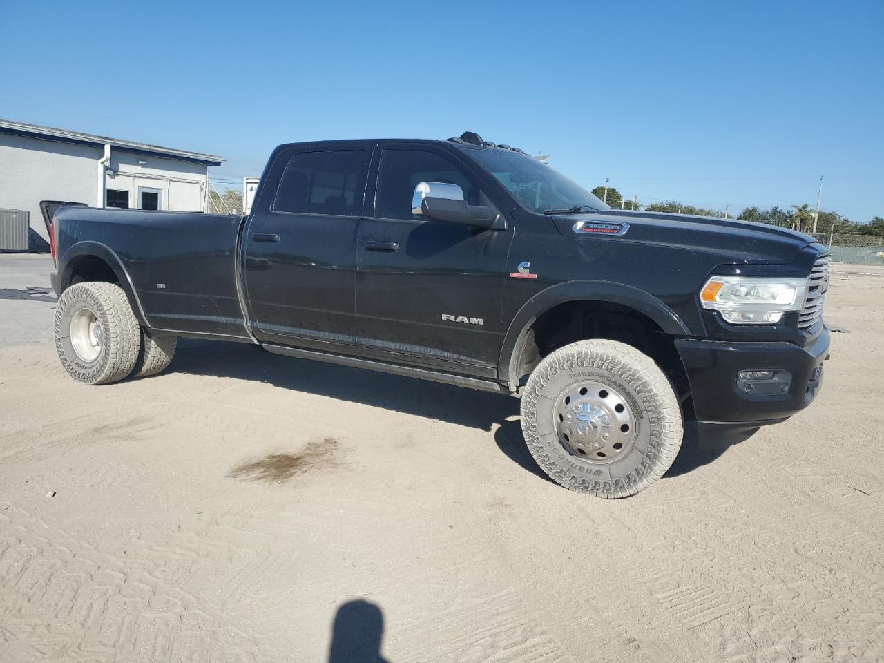 2019 Ram 3500 Laramie VIN: 3C63RRJL5KG592081 Lot: 83057664