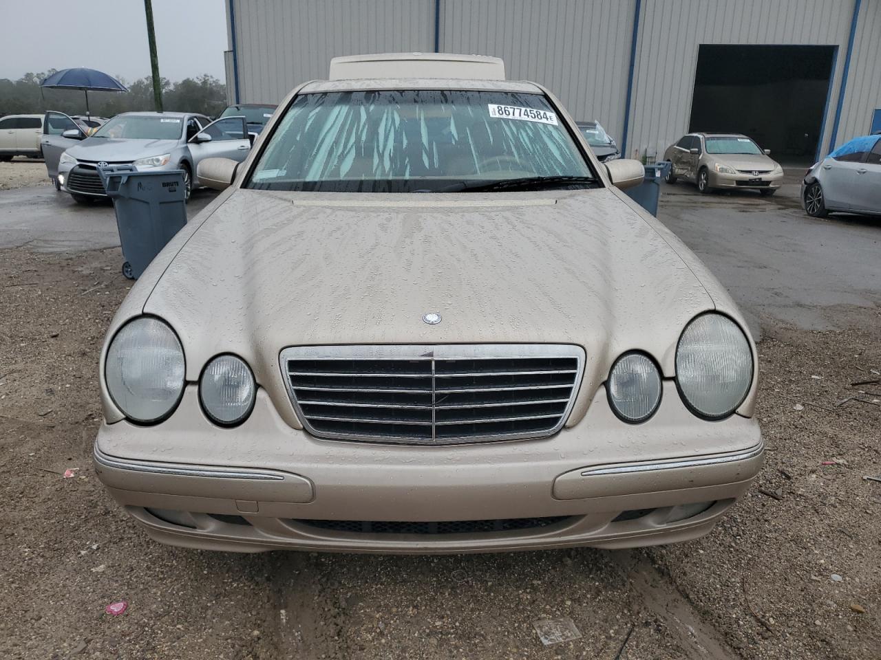 2000 Mercedes-Benz E 320 VIN: WDBJF65J0YB156836 Lot: 86774584