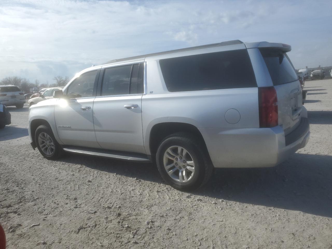 2017 Chevrolet Suburban K1500 Lt VIN: 1GNSKHKC9HR297776 Lot: 84535294