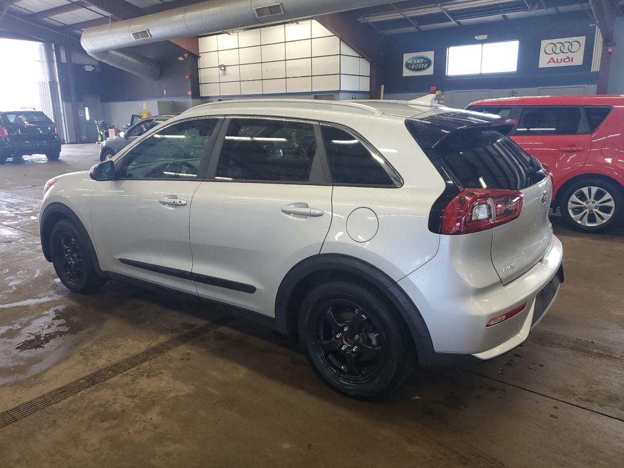 KNDCB3LC8H5054255 2017 Kia Niro Fe