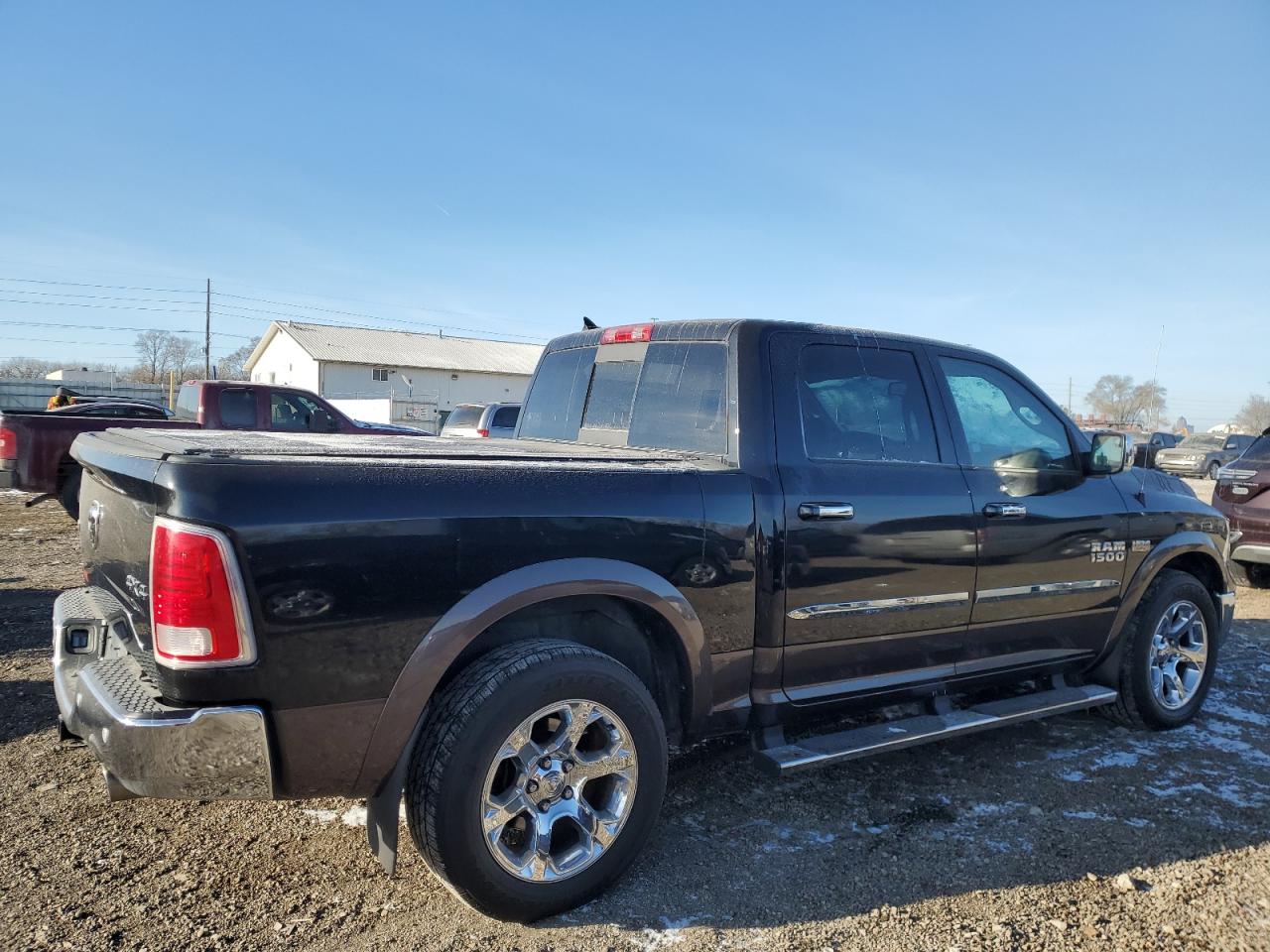 1C6RR7NT3HS865996 2017 Ram 1500 Laramie