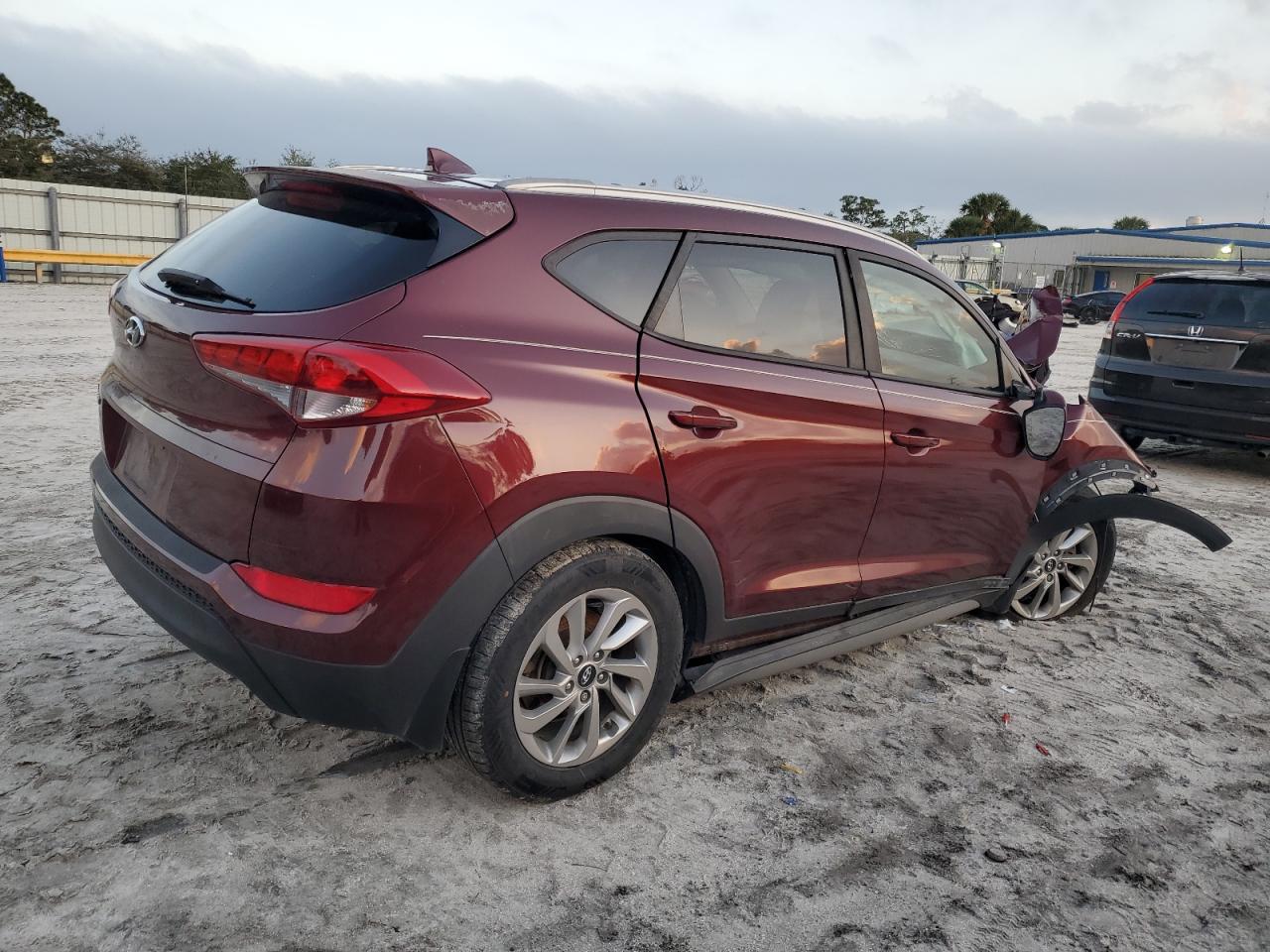 2018 Hyundai Tucson Sel VIN: KM8J33A41JU611384 Lot: 87060774