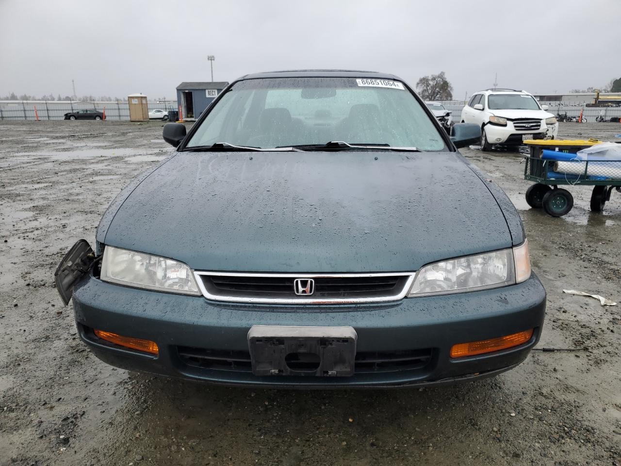 1996 Honda Accord Ex VIN: 1HGCD5652TA206485 Lot: 86851064