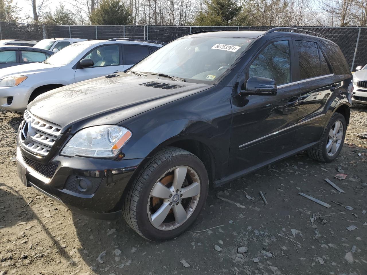 2011 Mercedes-Benz Ml 350 4Matic VIN: 4JGBB8GBXBA645773 Lot: 86753264