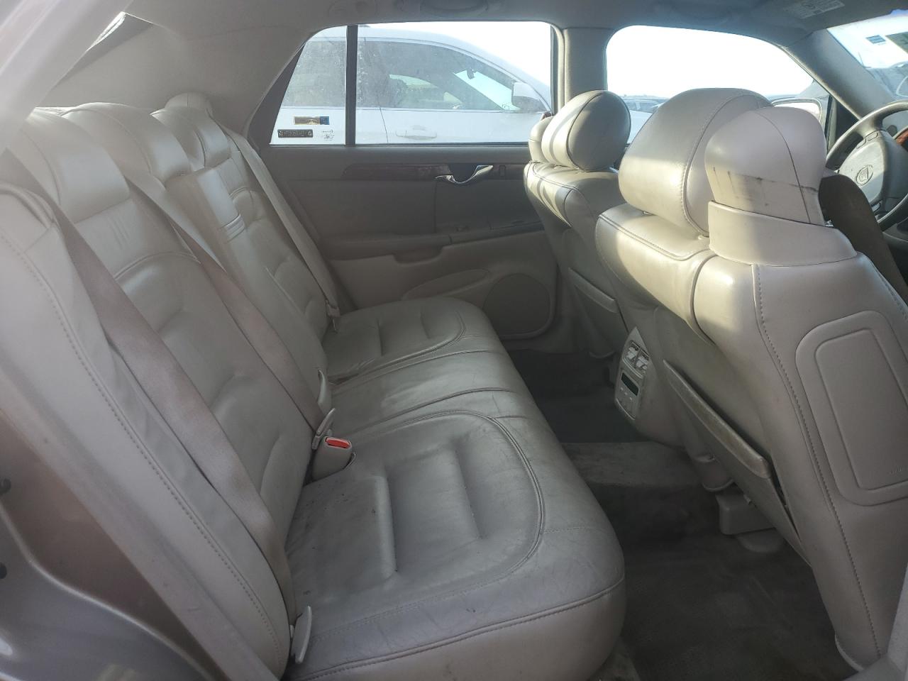 2002 Cadillac Deville VIN: 1G6KD54Y62U234894 Lot: 83798724