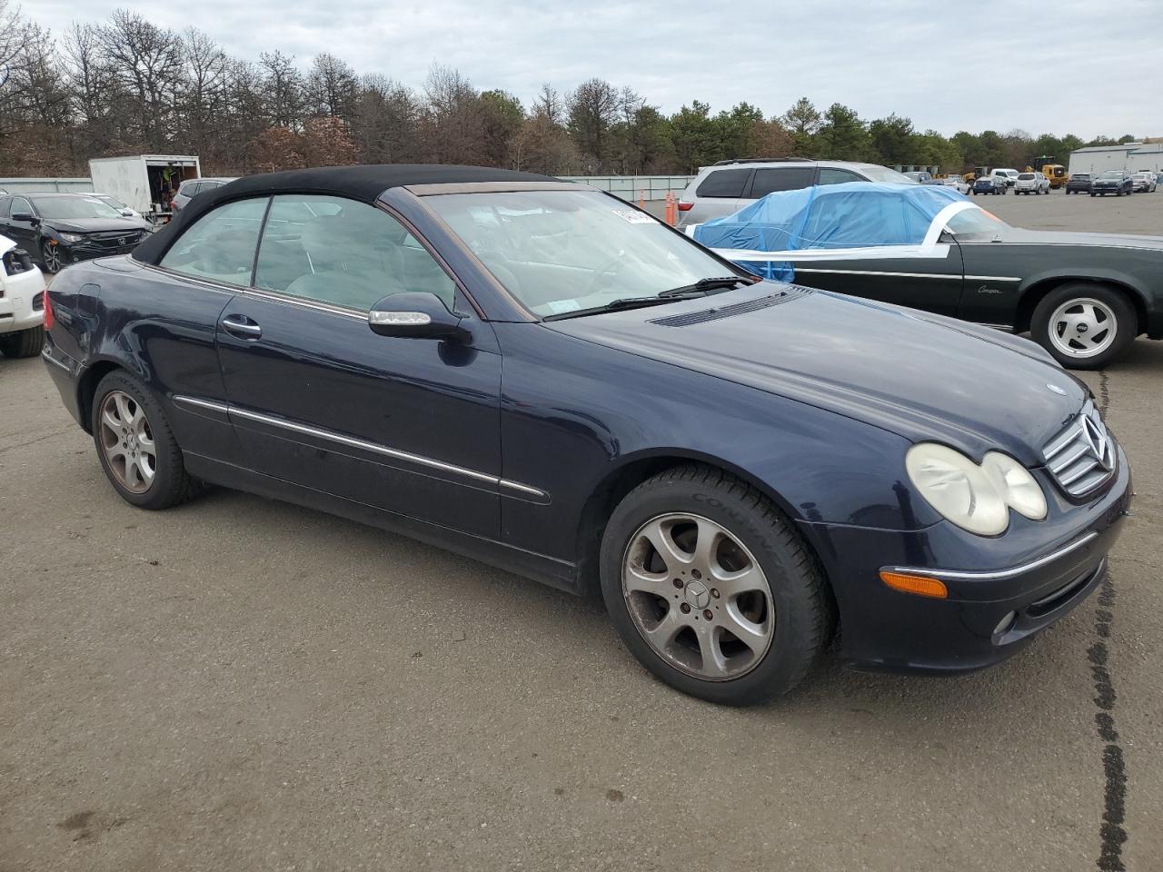 2004 Mercedes-Benz Clk 320 VIN: WDBTK65G44T033117 Lot: 84077464