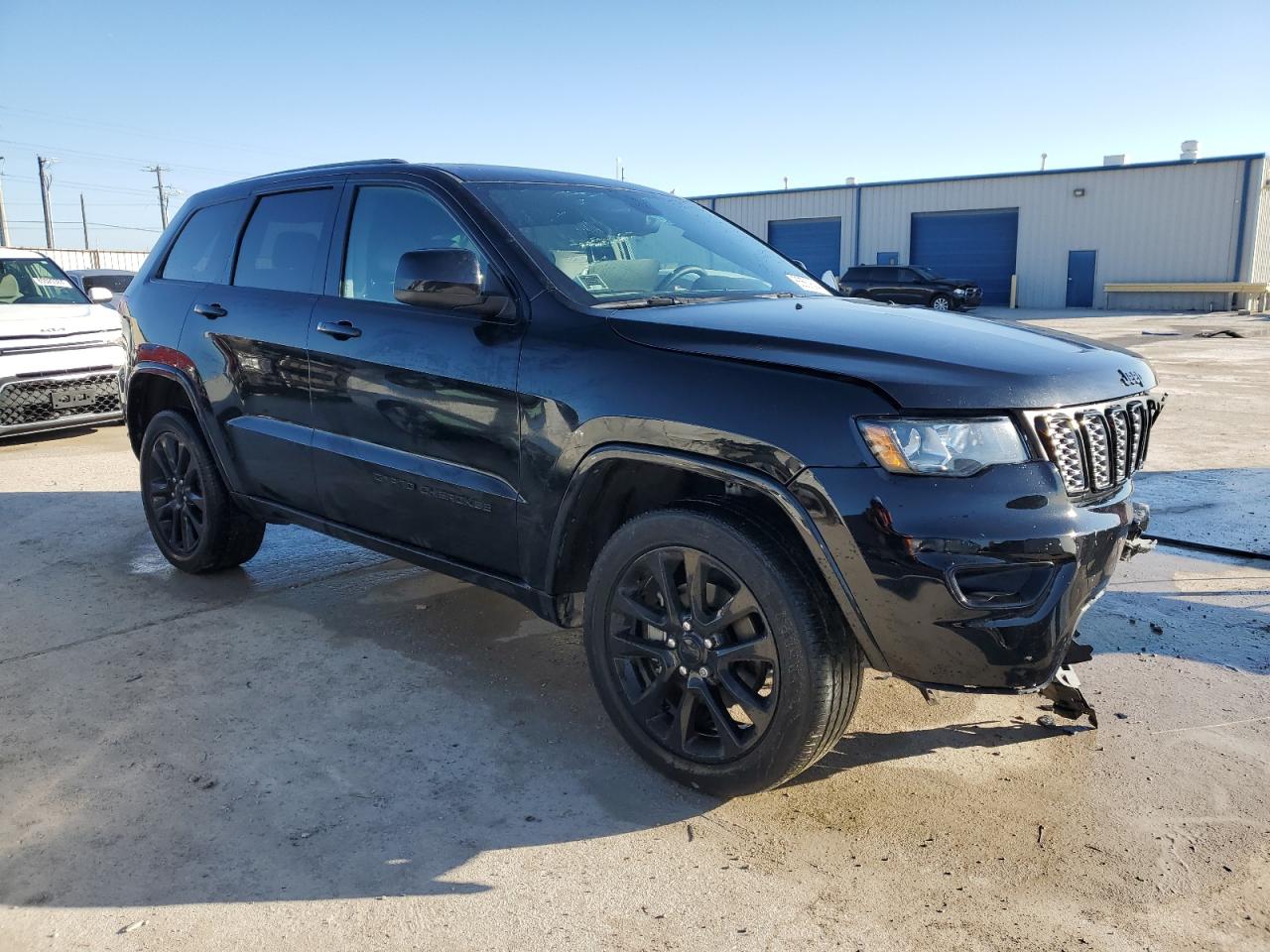 1C4RJFAG4JC234225 2018 Jeep Grand Cherokee Laredo