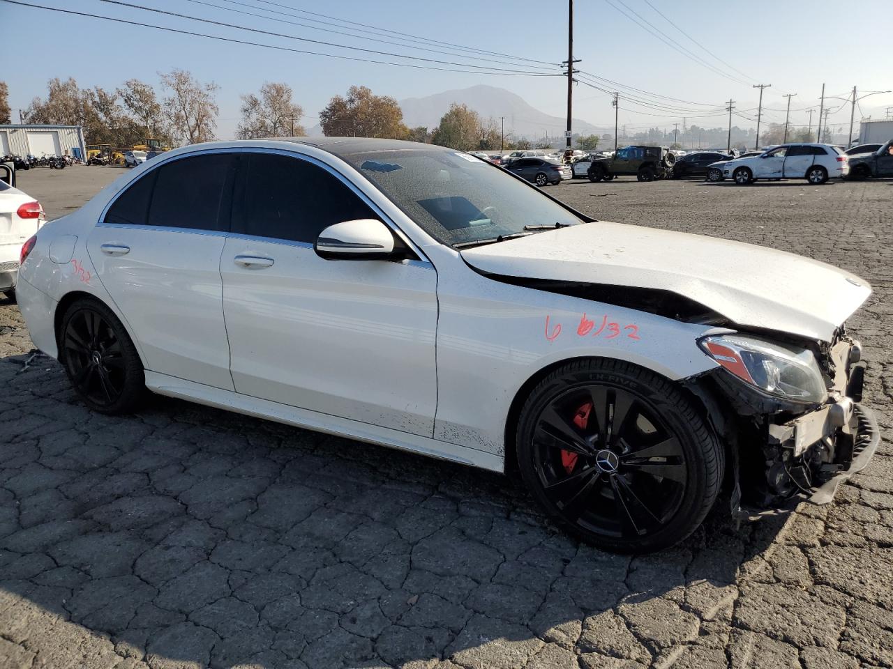 2018 Mercedes-Benz C 300 VIN: 55SWF4JB7JU253351 Lot: 86909204