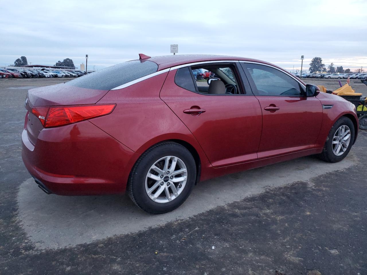 2011 Kia Optima Lx VIN: KNAGM4A79B5166056 Lot: 85150224