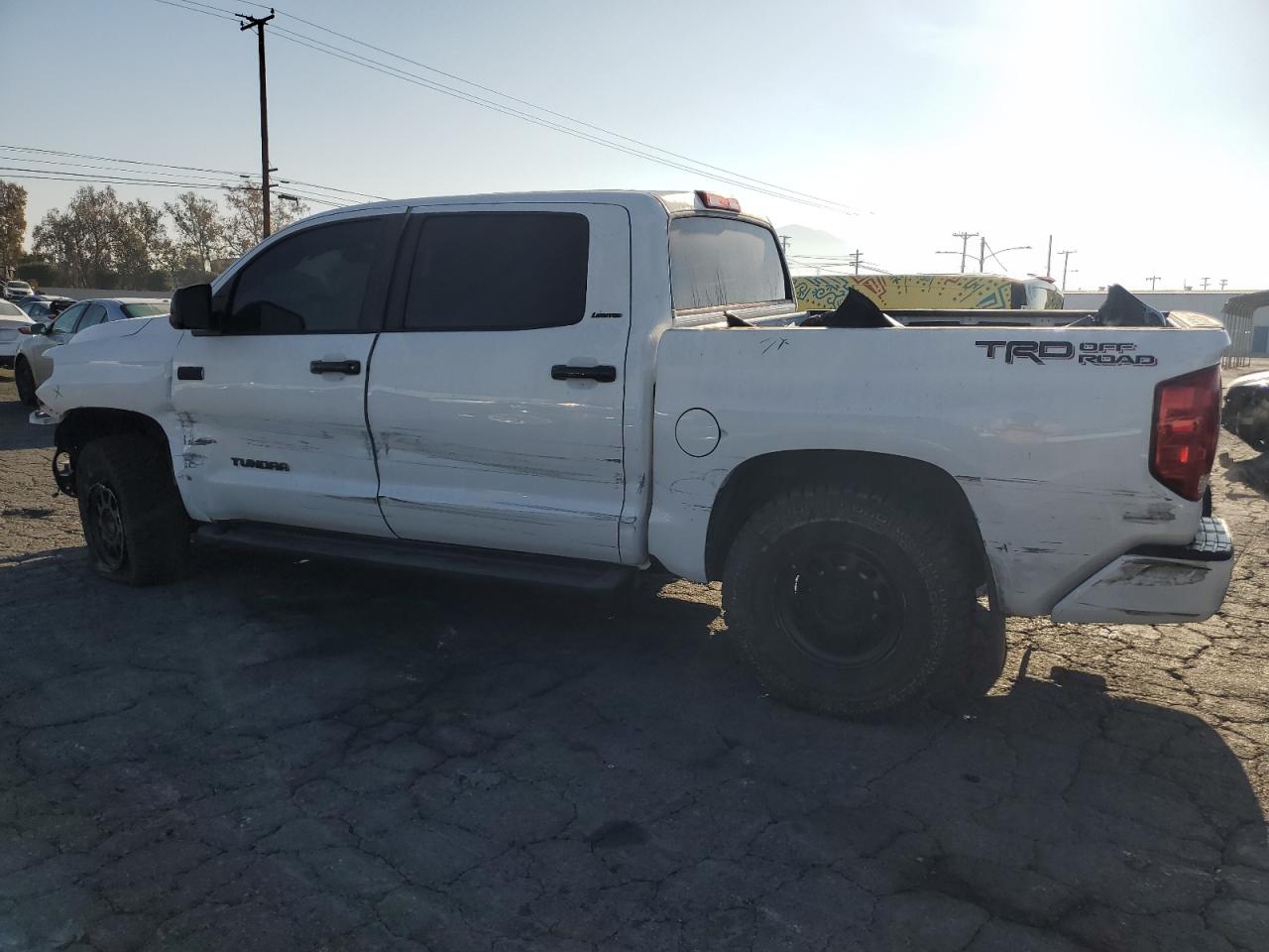 2015 Toyota Tundra Crewmax Limited VIN: 5TFFY5F16FX173697 Lot: 83710854