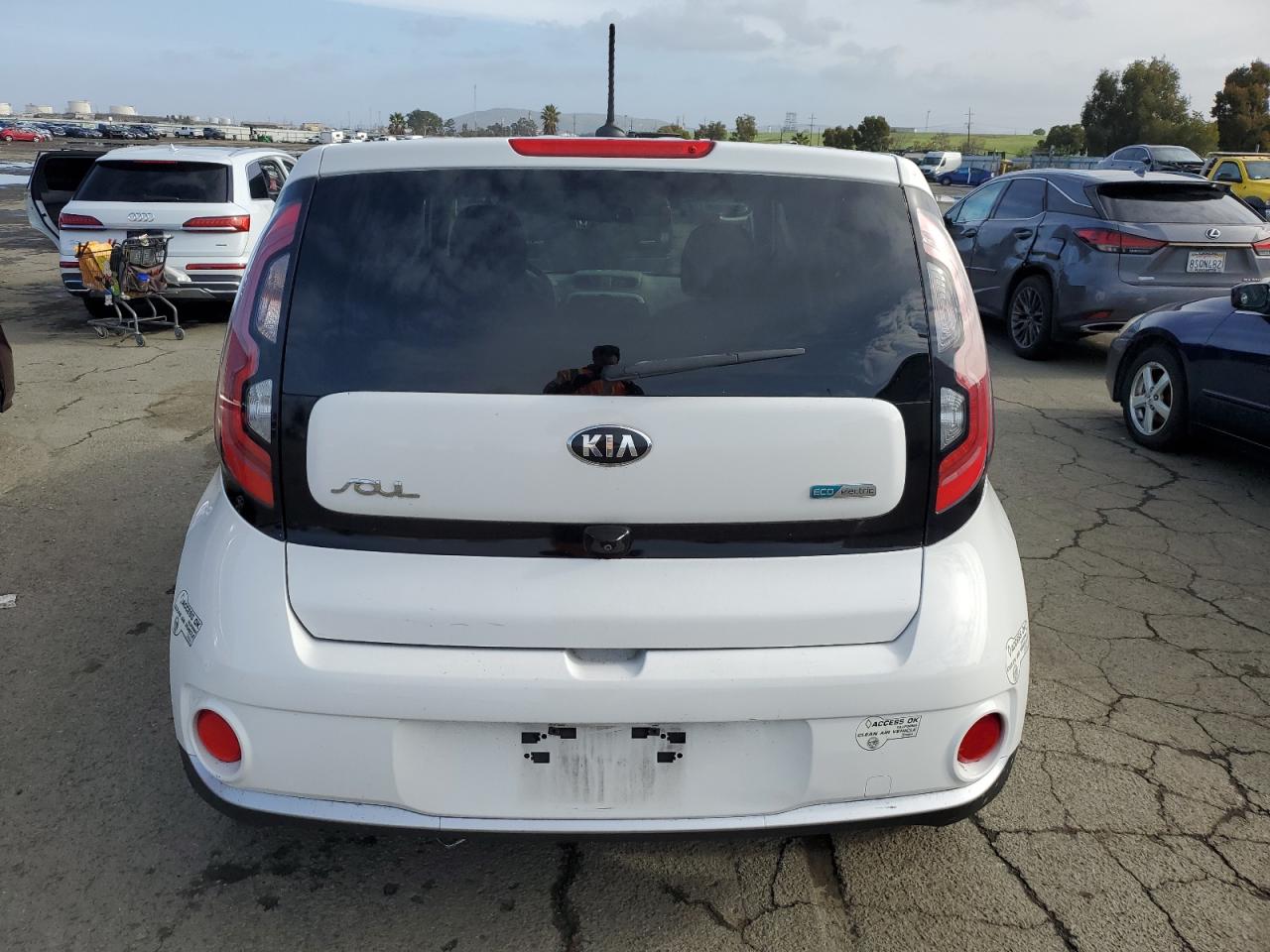 2015 Kia Soul Ev VIN: KNDJP3AE4F7002300 Lot: 86487214