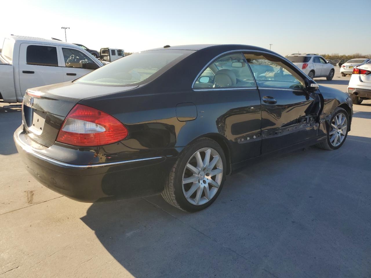 2007 Mercedes-Benz Clk 350 VIN: WDBTJ56H87F209934 Lot: 81352814