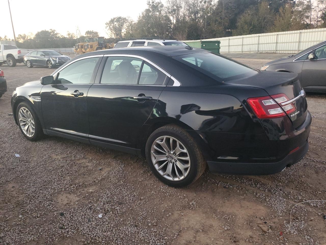 2019 Ford Taurus Limited VIN: 1FAHP2F8XKG111016 Lot: 86380504