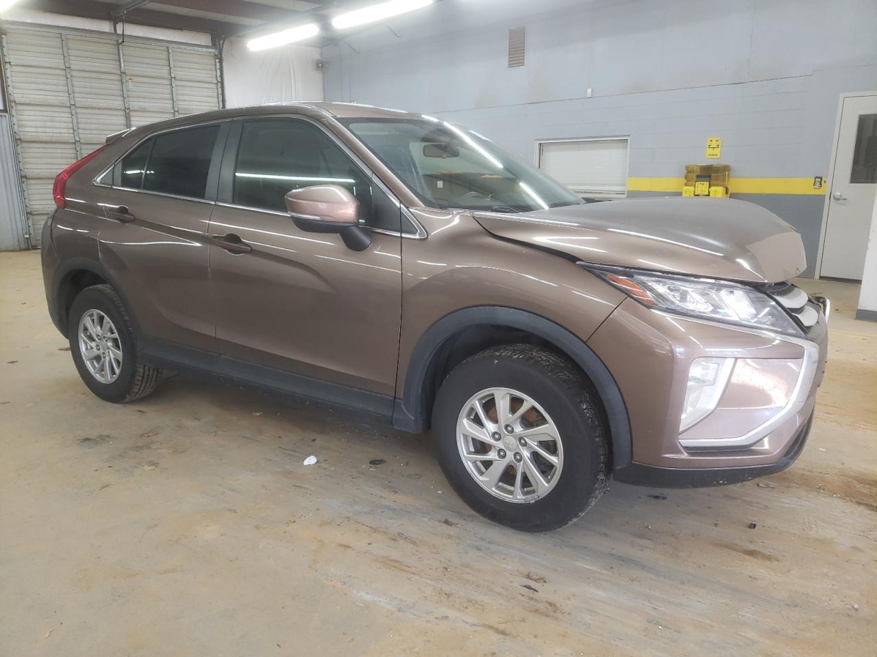 2018 Mitsubishi Eclipse Cross Es VIN: JA4AT3AA5JZ040537 Lot: 86266224