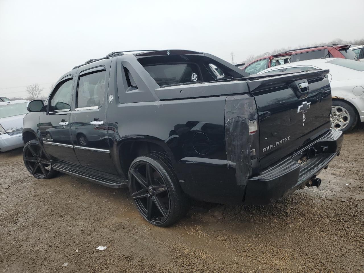 2013 Chevrolet Avalanche Ltz VIN: 3GNTKGE71DG142839 Lot: 84705934