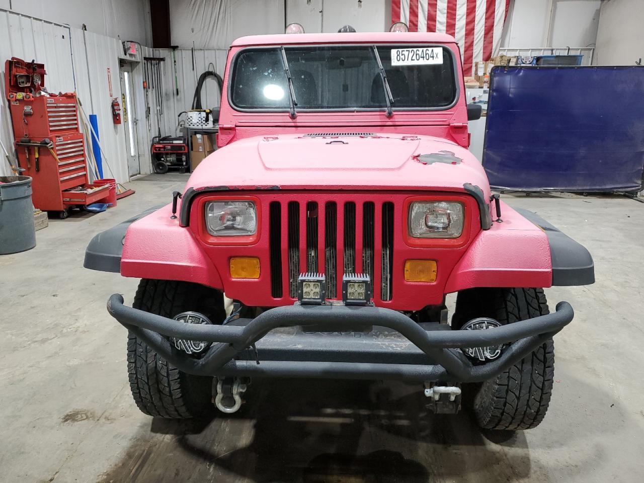 1992 Jeep Wrangler / Yj S VIN: 2J4FY19P6NJ530276 Lot: 85726464