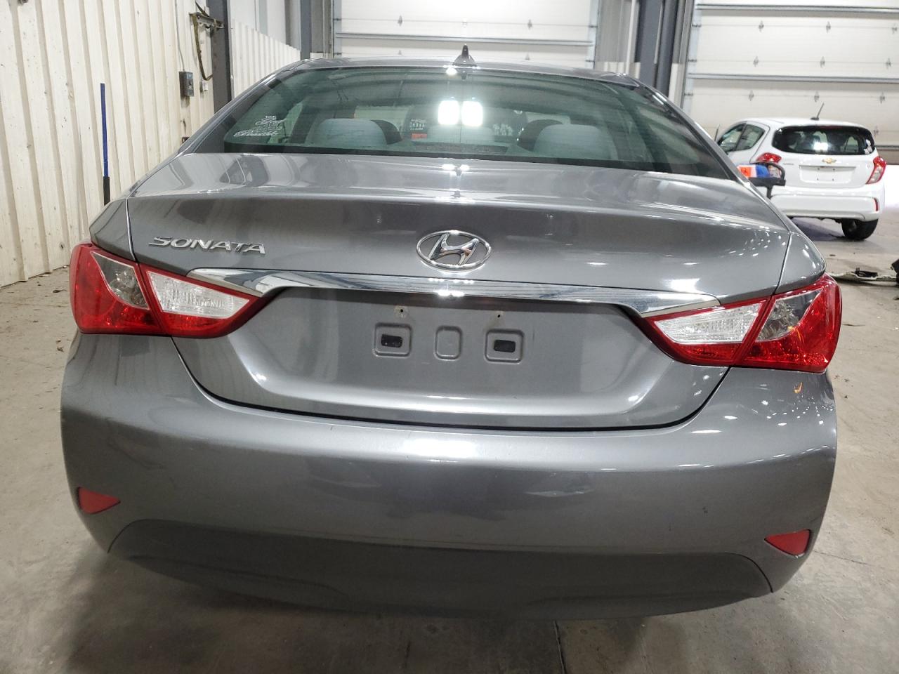 5NPEB4AC4EH860249 2014 Hyundai Sonata Gls