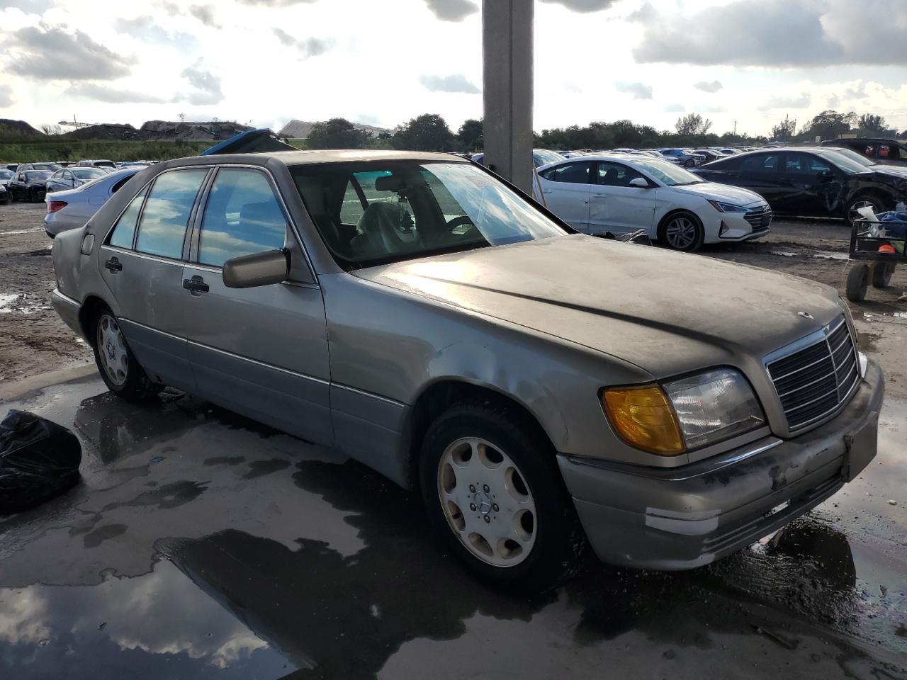 1996 Mercedes-Benz S 320W VIN: WDBGA32E2TA292415 Lot: 86072834