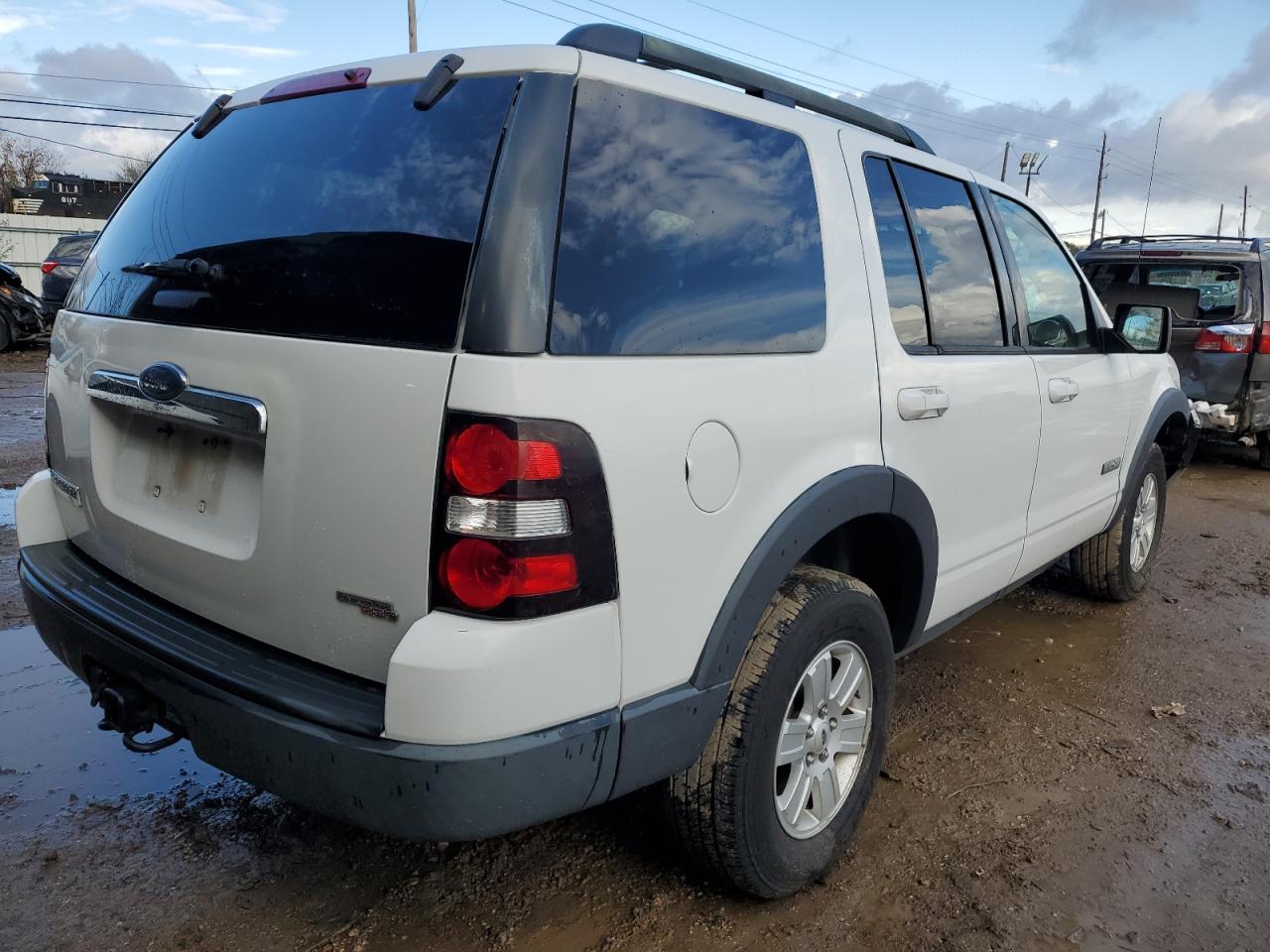 1FMEU63E57UA84965 2007 Ford Explorer Xlt