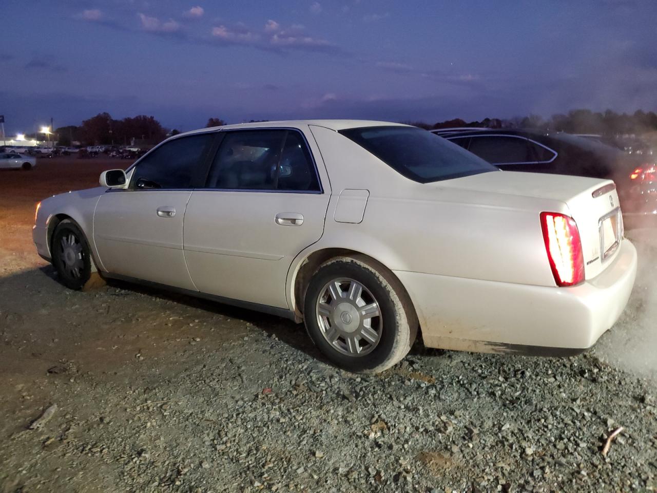 1G6KD54Y13U256691 2003 Cadillac Deville