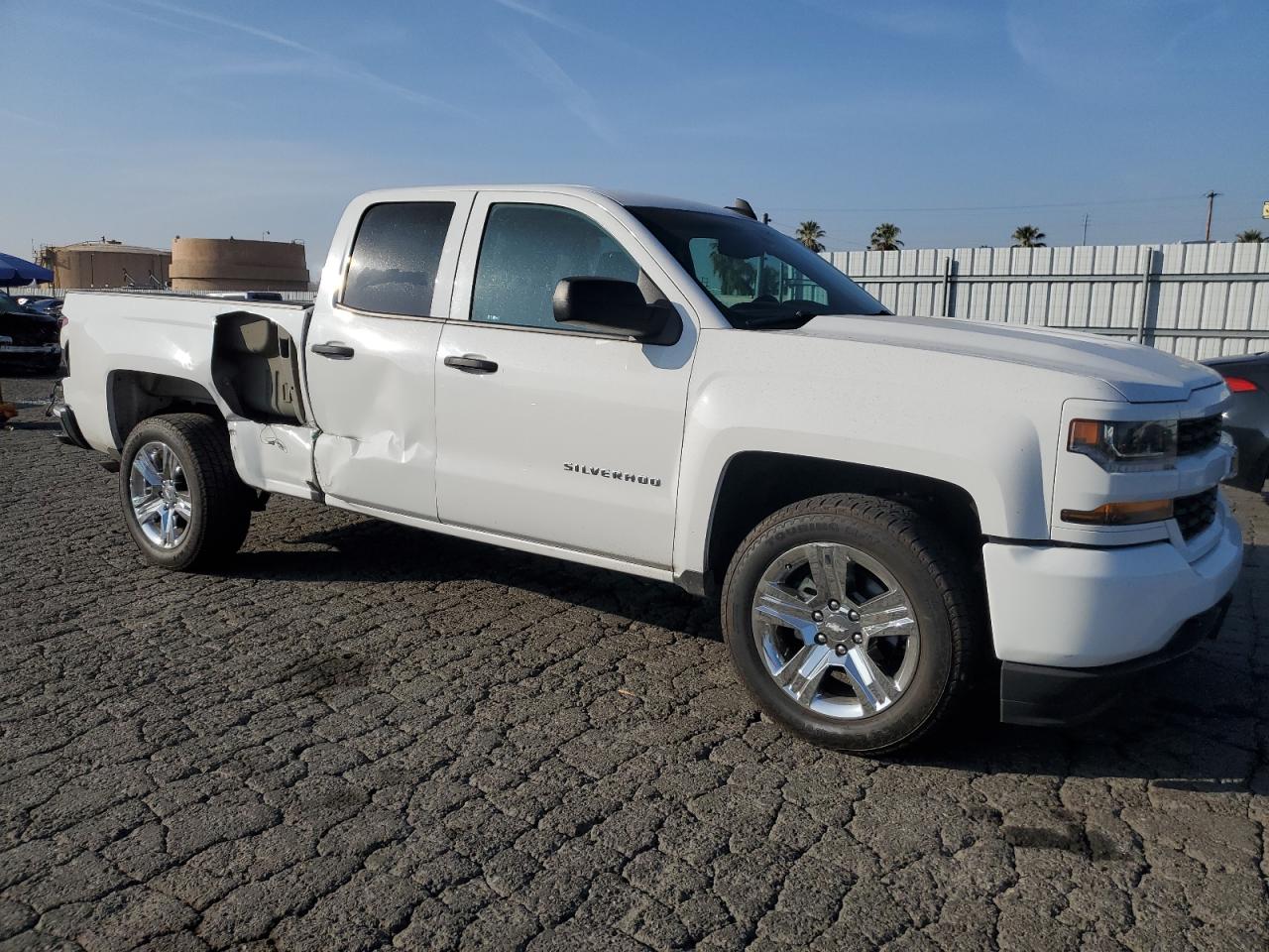 2018 Chevrolet Silverado C1500 Custom VIN: 1GCRCPECXJZ381377 Lot: 86762314