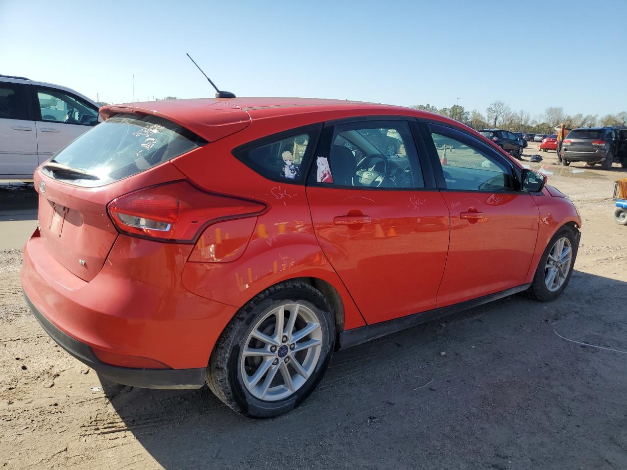 2016 Ford Focus Se VIN: 1FADP3K28GL379387 Lot: 86764454