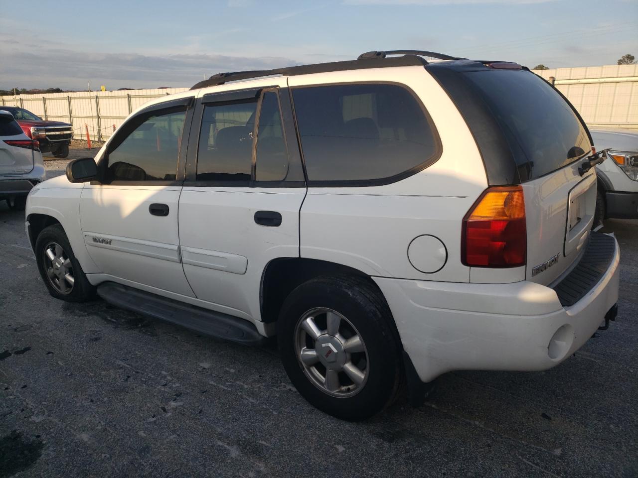 2004 GMC Envoy VIN: 1GKDS13S242207549 Lot: 85642514