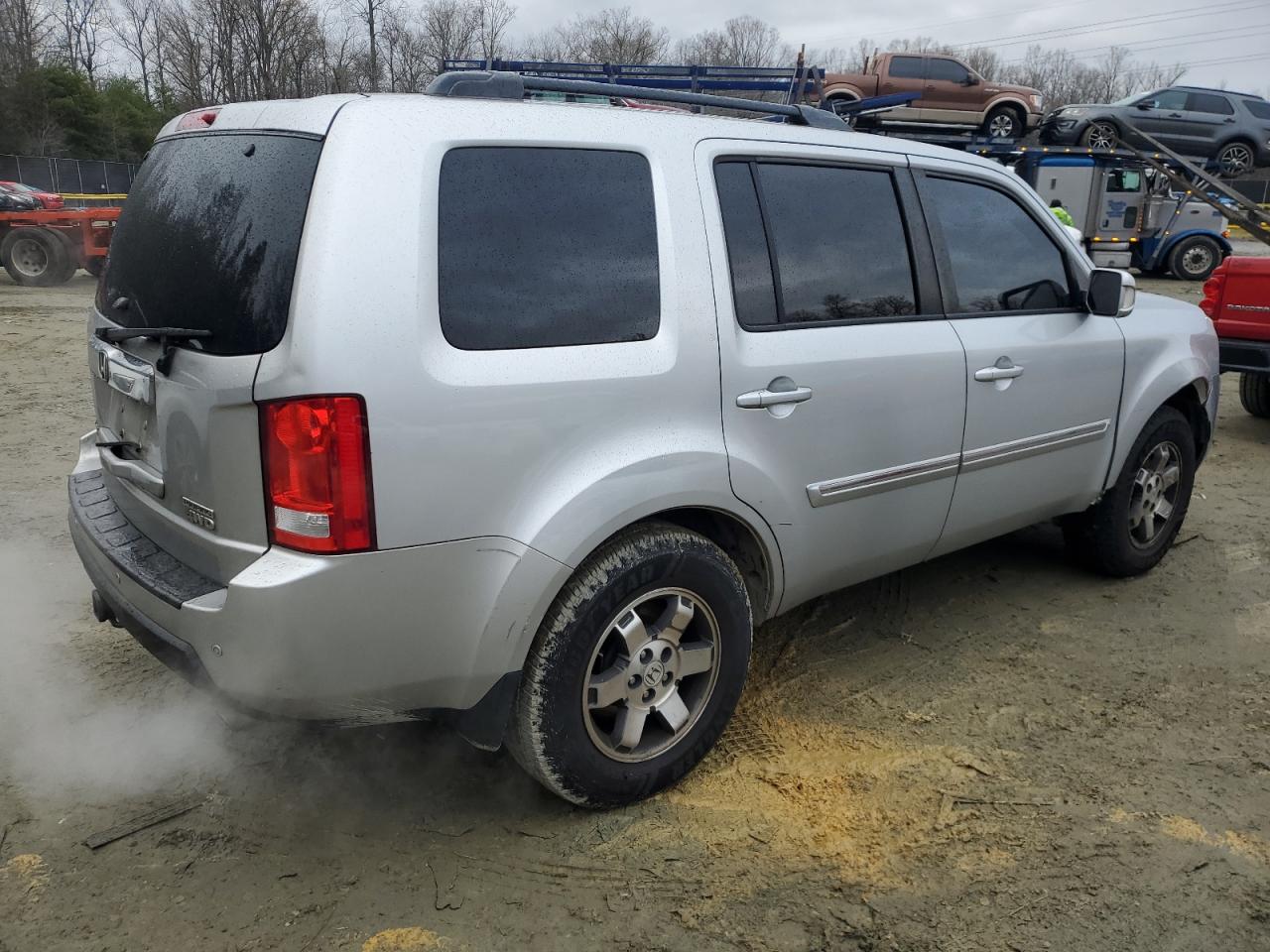 2010 Honda Pilot Touring VIN: 5FNYF4H8XAB028202 Lot: 85979164