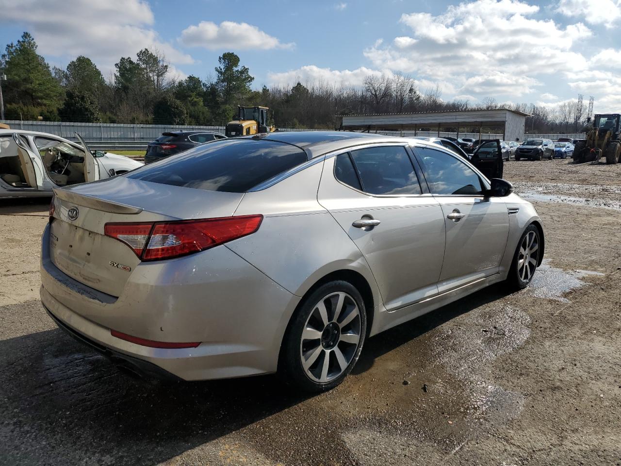 2011 Kia Optima Sx VIN: KNAGR4A68B5158216 Lot: 86801034