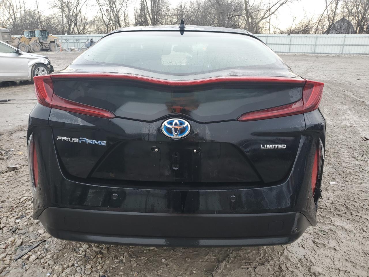 JTDKAMFP6M3175648 2021 Toyota Prius Prime Le