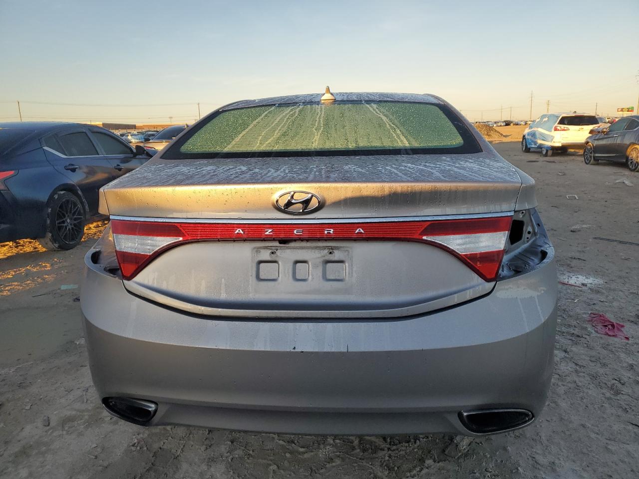 KMHFG4JG7EA361554 2014 Hyundai Azera