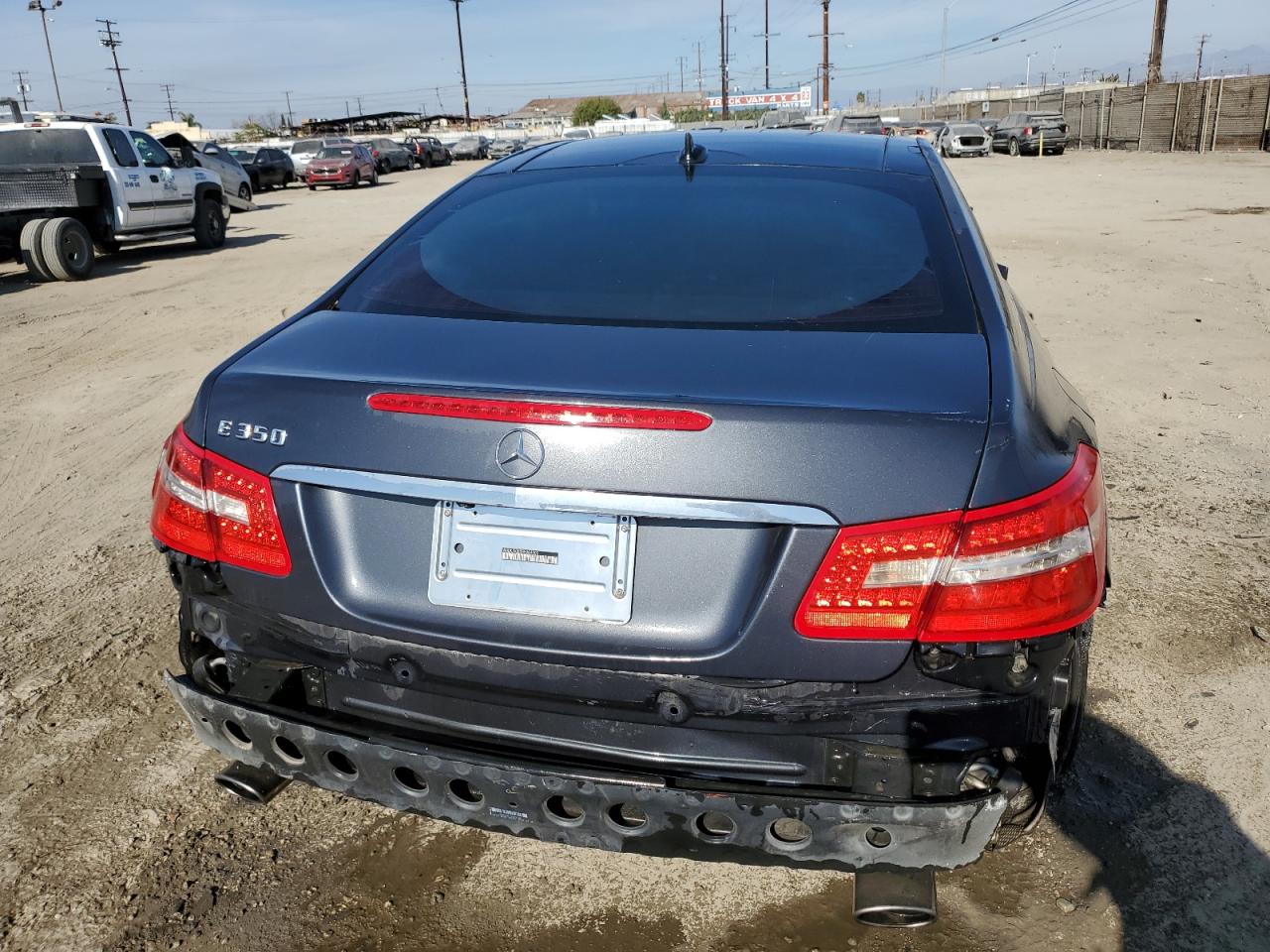 2011 Mercedes-Benz E 350 VIN: WDDKJ5GB5BF064003 Lot: 85810584