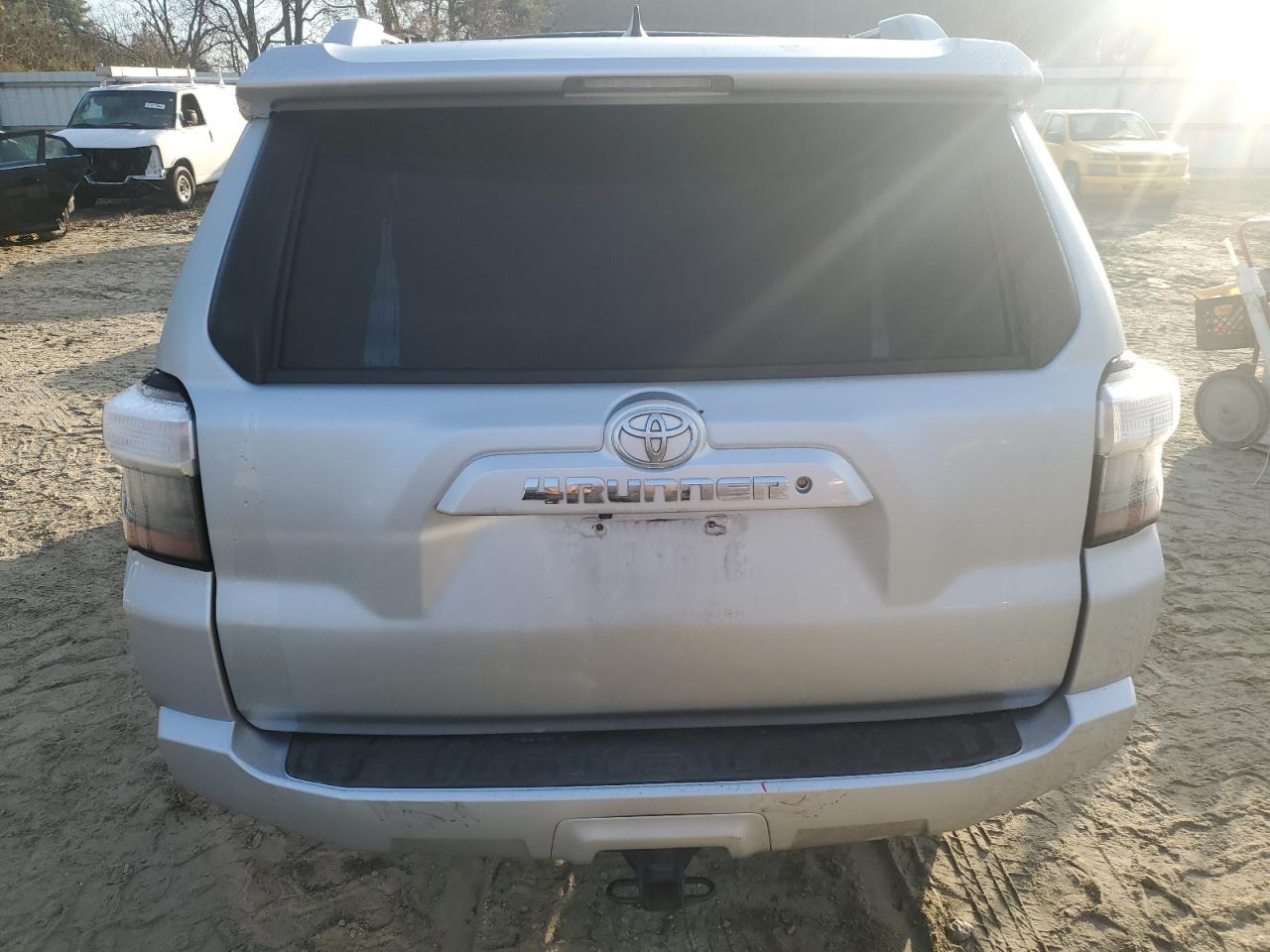 JTEBU5JR2J5503004 2018 Toyota 4Runner Sr5/Sr5 Premium