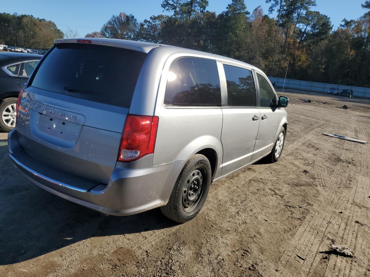 2C4RDGBG2KR623904 2019 Dodge Grand Caravan Se