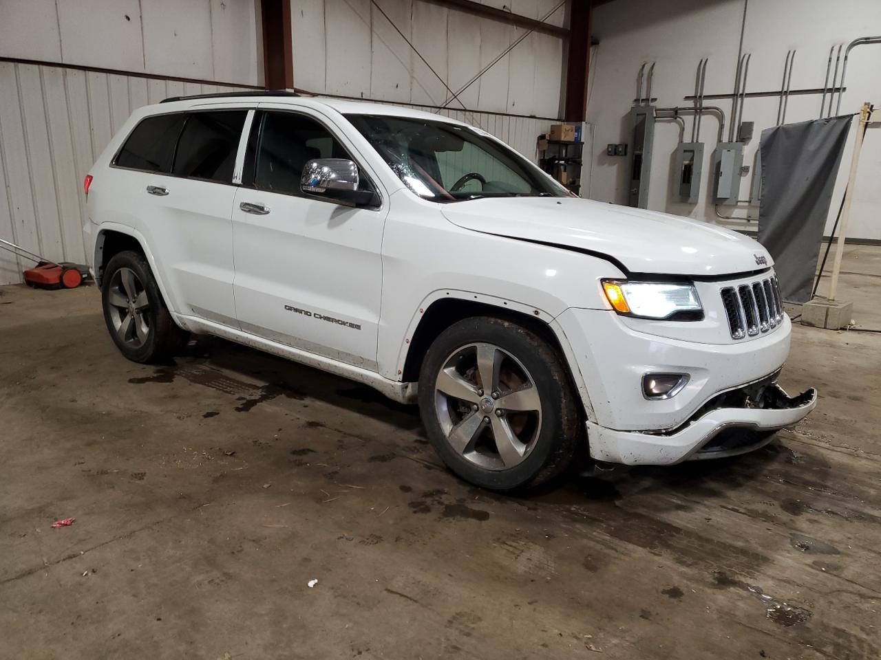 2015 Jeep Grand Cherokee Overland VIN: 1C4RJFCG6FC685502 Lot: 82293434