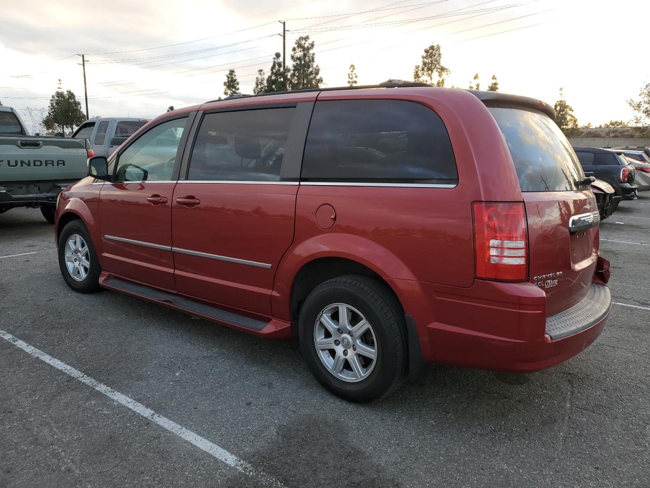 2010 Chrysler Town & Country Touring VIN: 2A4RR5DX5AR162189 Lot: 84938544