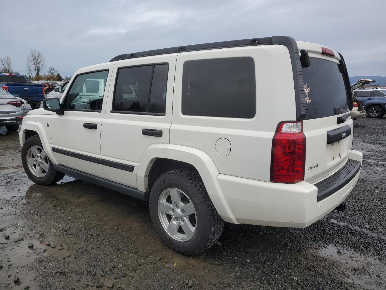 2006 Jeep Commander VIN: 1J8HG48N96C288686 Lot: 83388744