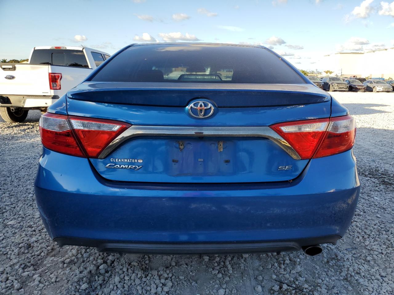 4T1BF1FK3HU670311 2017 Toyota Camry Le