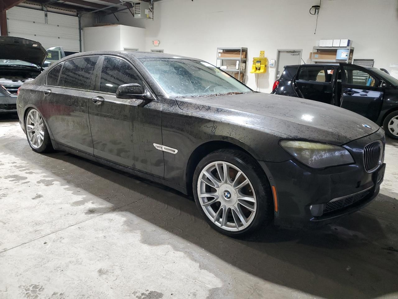 WBAKC8C5XCC437414 2012 BMW 750 Lxi