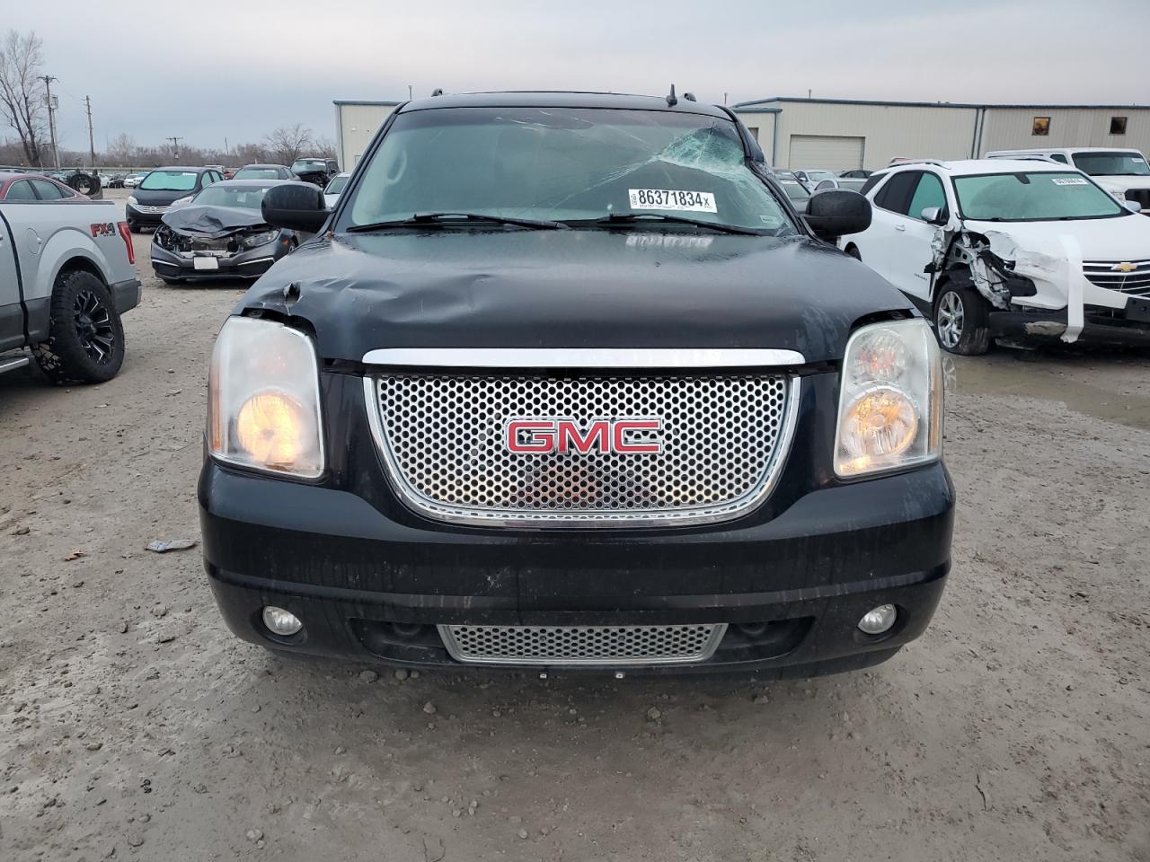 2007 GMC Yukon Xl Denali VIN: 1GKFK66857J243669 Lot: 86371834