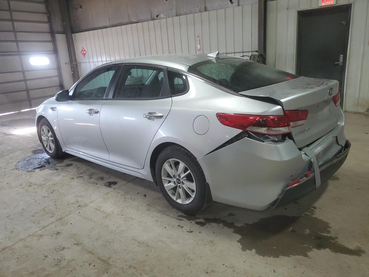 2018 Kia Optima Lx VIN: 5XXGT4L39JG228985 Lot: 82701254